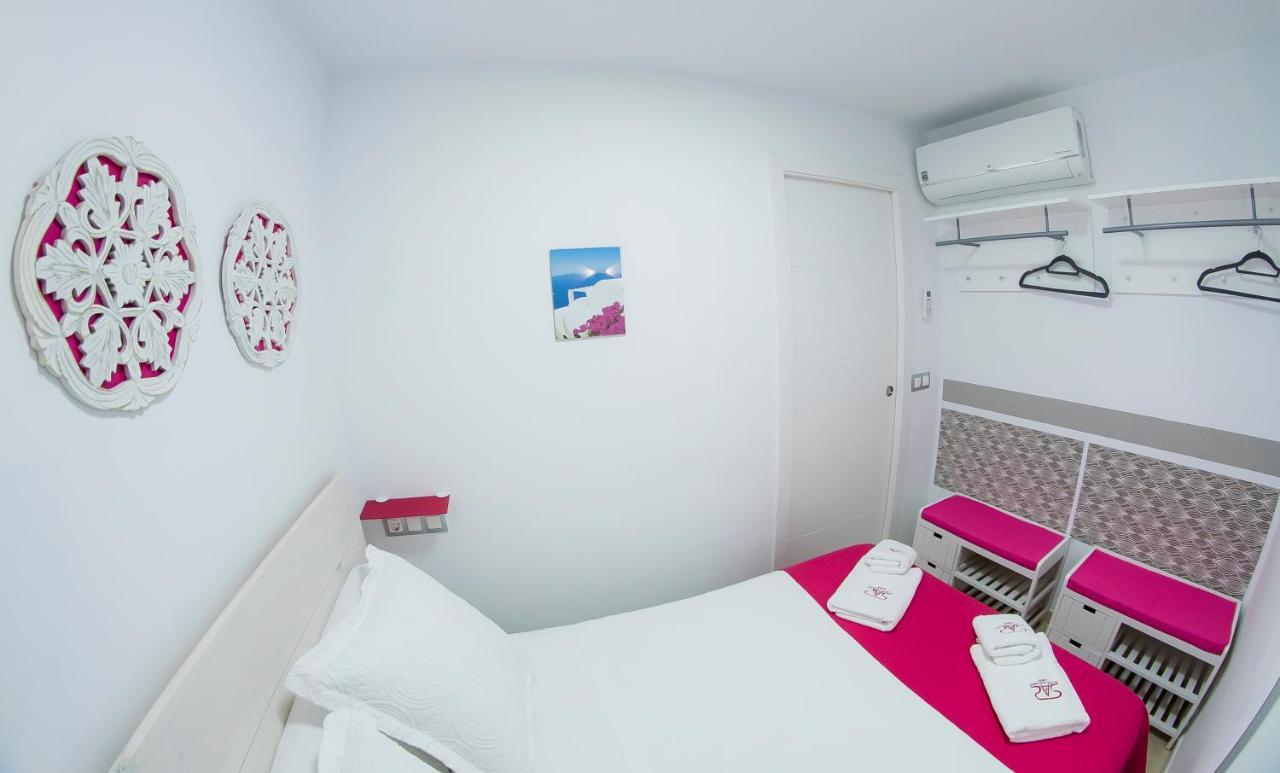 My Sweet Pink Apartment Benidorm Bagian luar foto