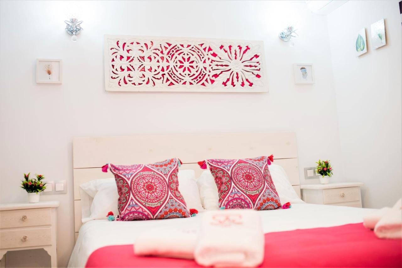 My Sweet Pink Apartment Benidorm Bagian luar foto